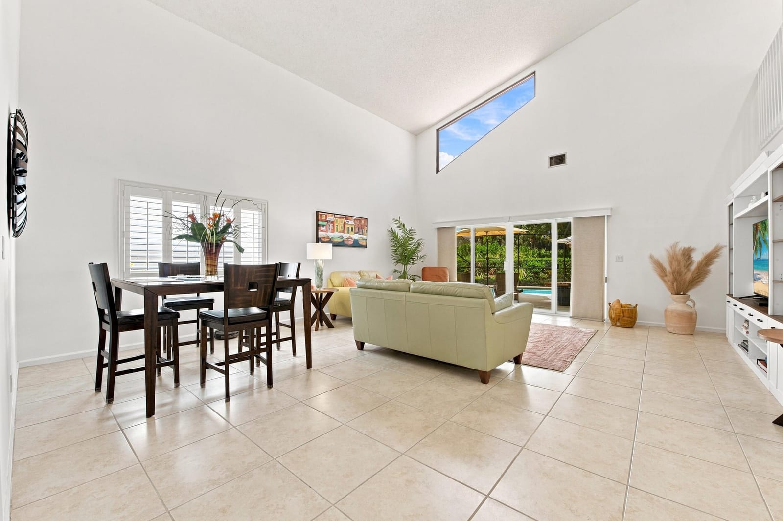 2576 LA CRISTAL Circle, Palm Beach Gardens, FL 33410 photo 8