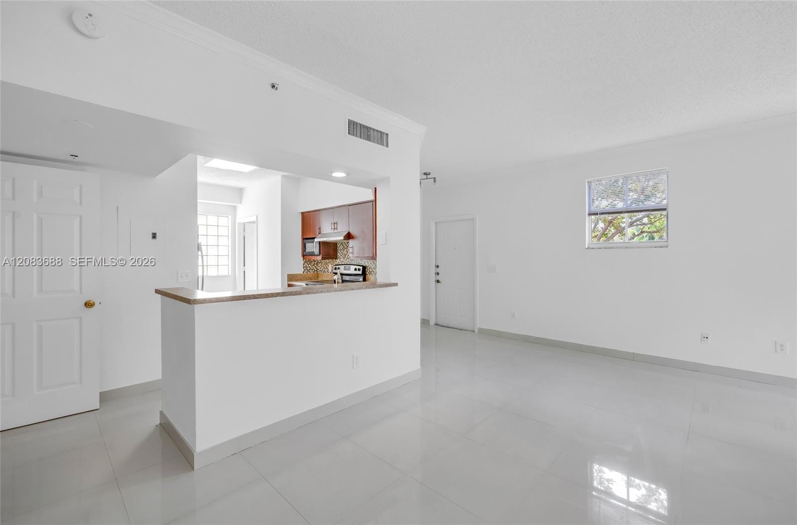 3125 NE 184th Street 1201 — photo 12