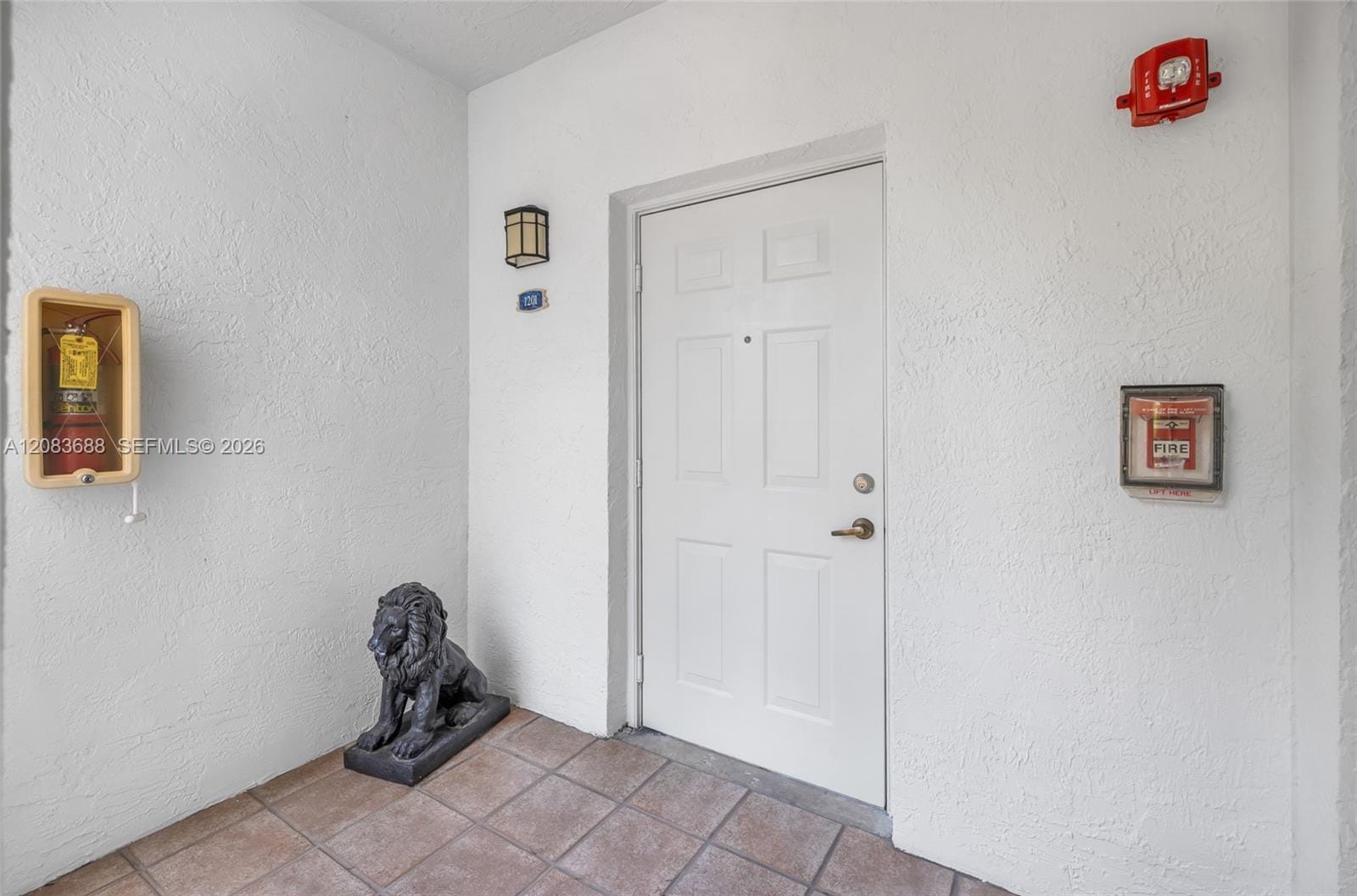 3125 NE 184th Street 1201 — photo 4