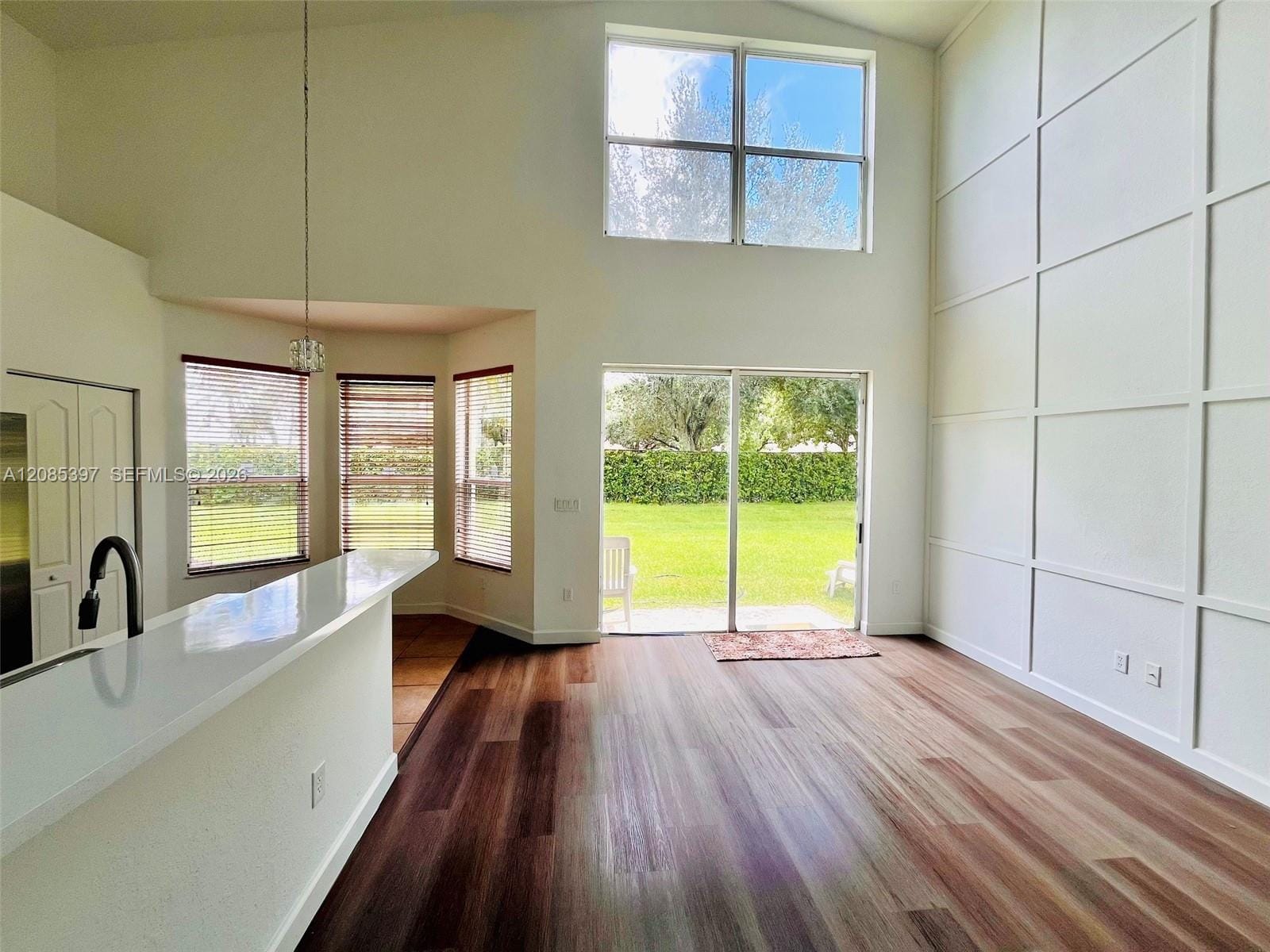 1261 NE 37th Place, Homestead, FL 33033 photo 2