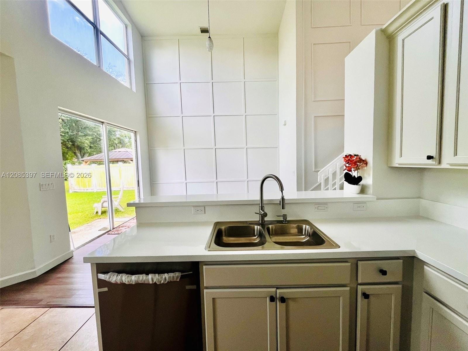 1261 NE 37th Place, Homestead, FL 33033 photo 8