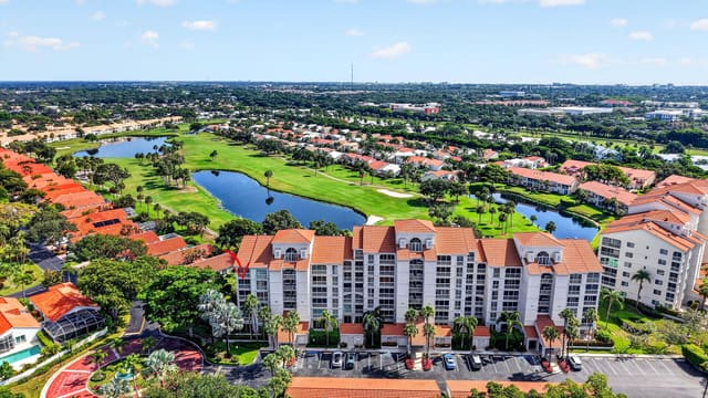 17031 BOCA CLUB Boulevard 065A, Boca Raton, FL 33487