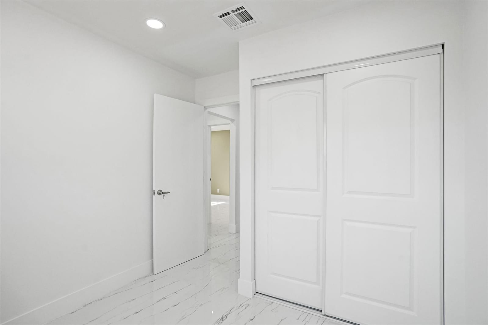 1437 SW 1ST Avenue, Deerfield Beach, FL 33441 photo 22