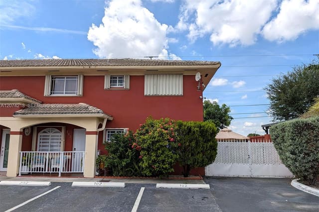 11005 W Okeechobee Road 102, Hialeah Gardens, FL 33018
