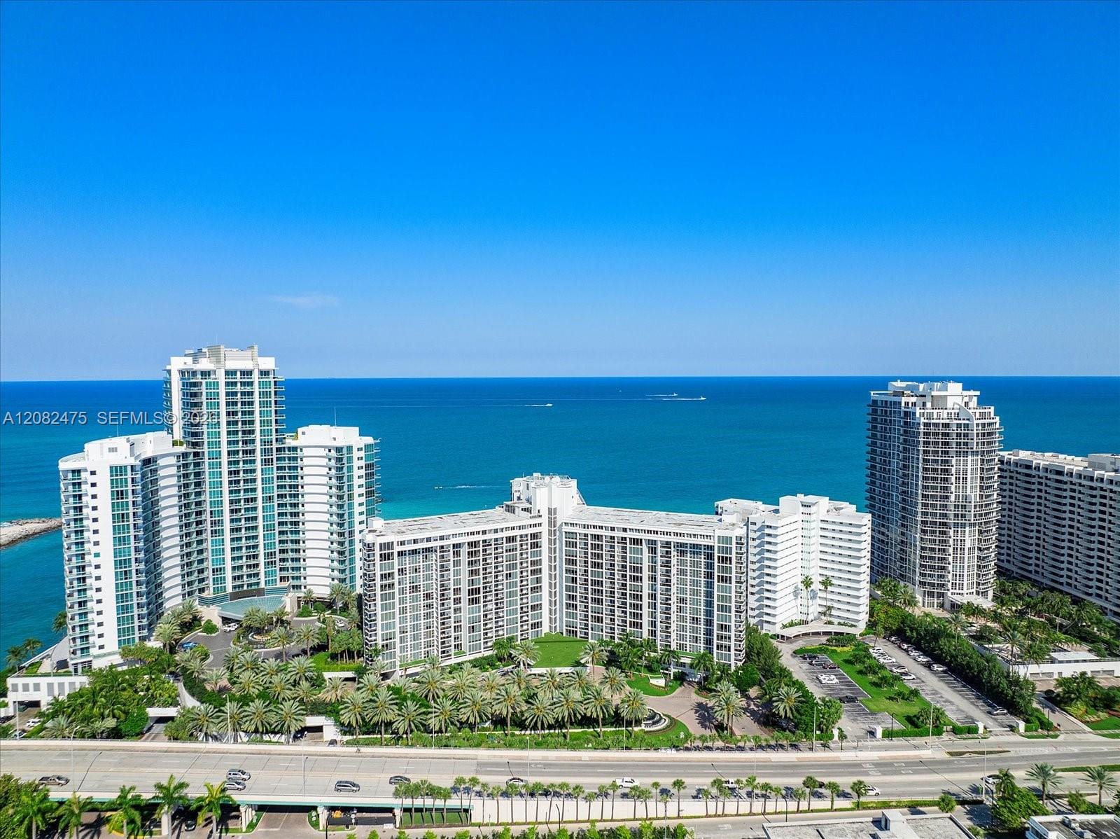 10275 Collins Avenue 523 — photo 1