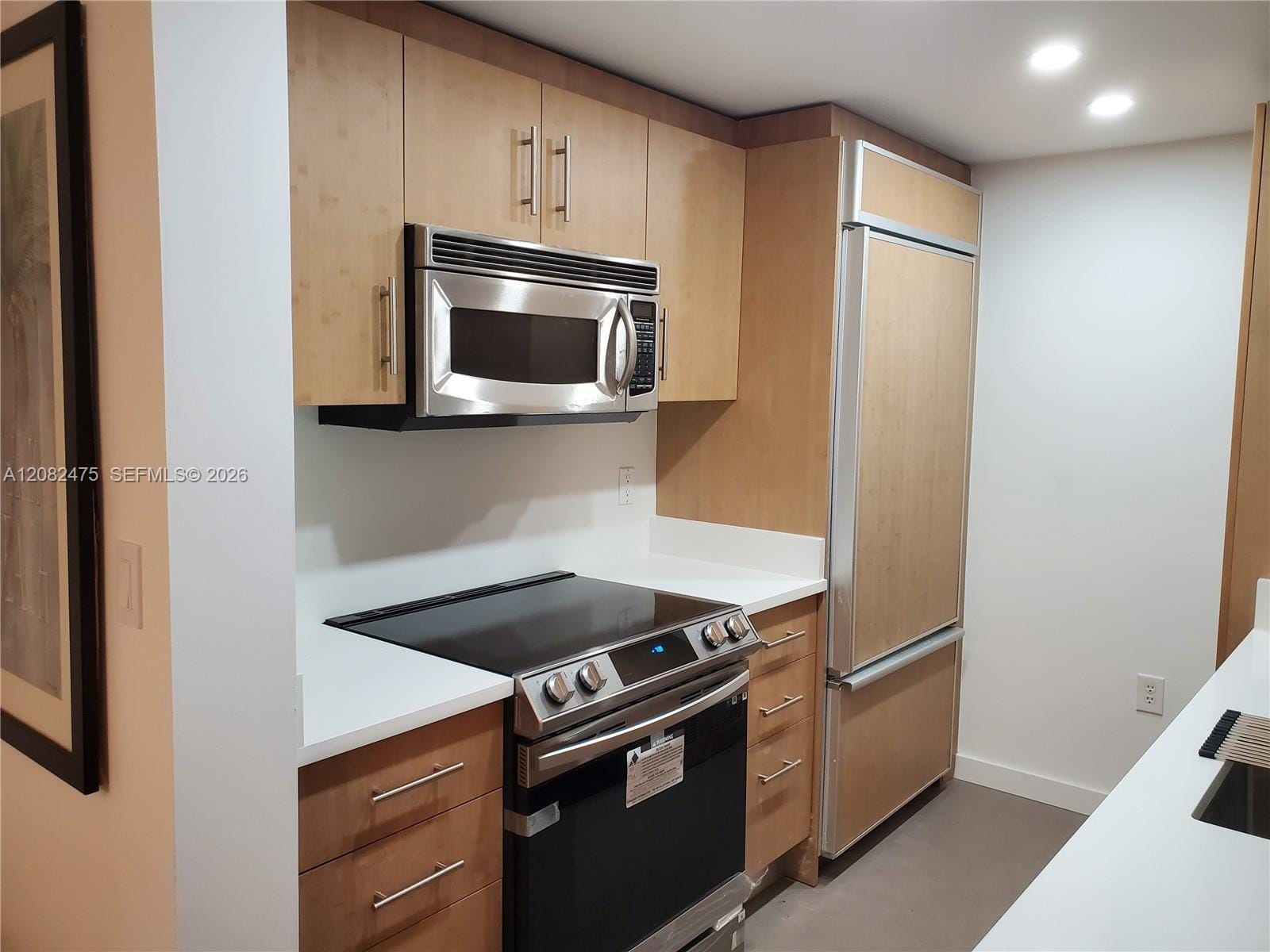 10275 Collins Avenue 523 — photo 9