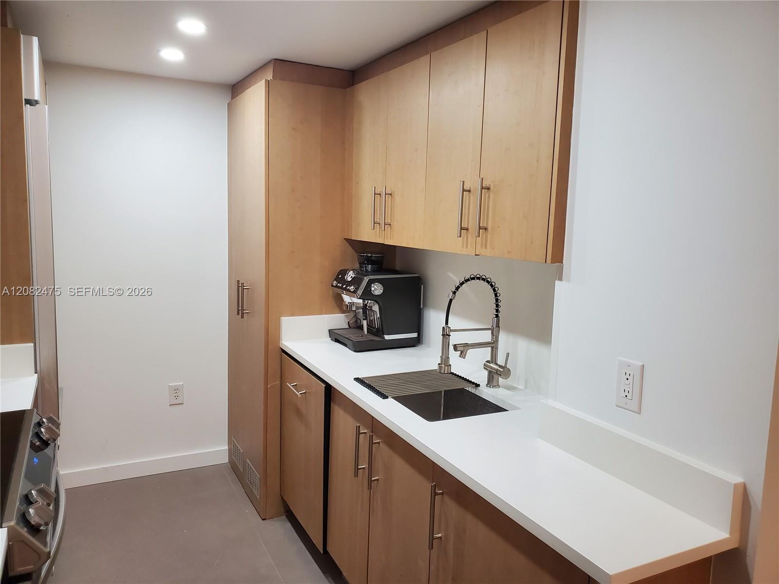 10275 Collins Avenue 523 — photo 10