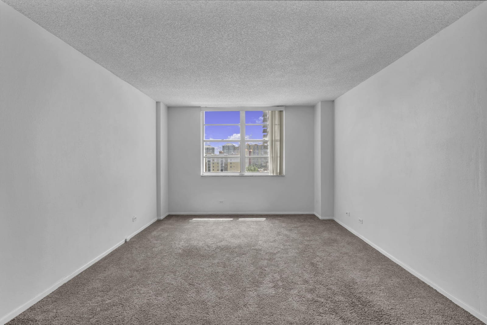 251 174th Street 714 — photo 12