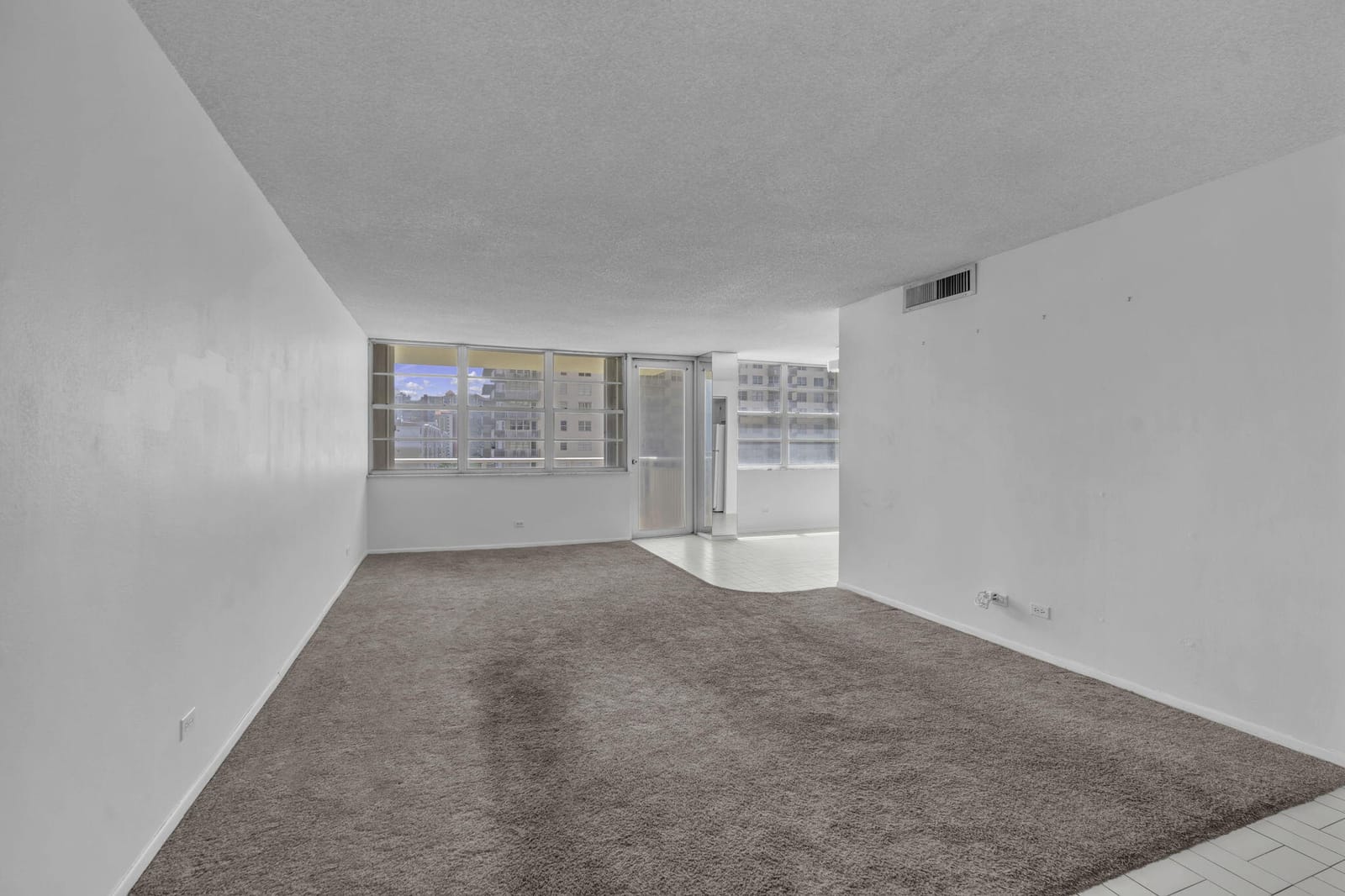251 174th Street 714, Sunny Isles Beach, FL 33160 photo 14