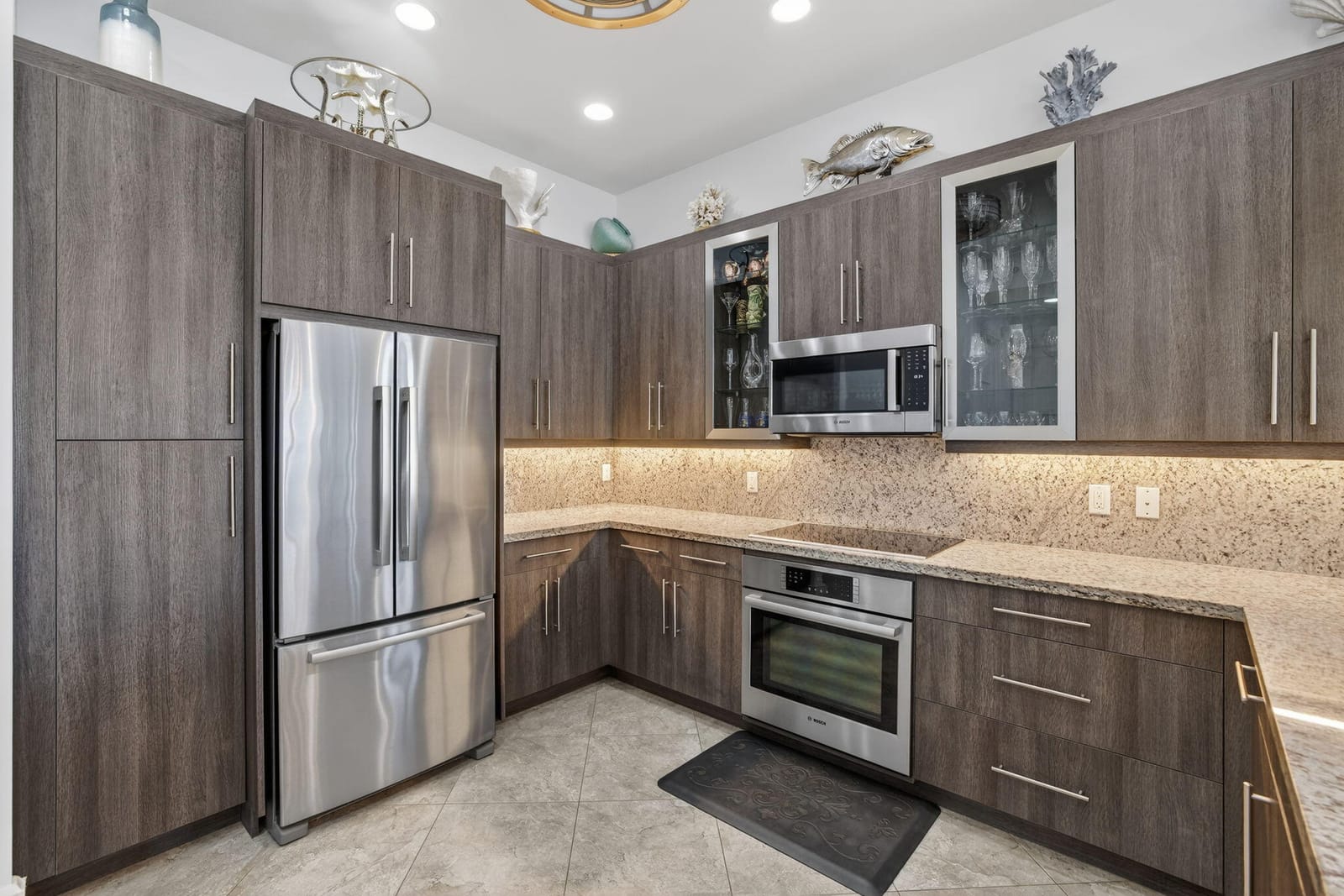 4510 El Mar Drive 405, Lauderdale-By-The-Sea, FL 33308 photo 16