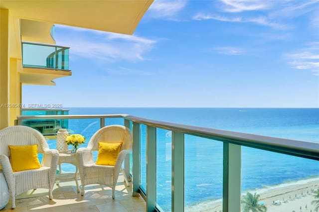 2501 S Ocean Drive 1212 (available Dec 8), Hollywood, FL 33019