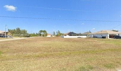 2857 NW 5th Terrace, Cape Coral, FL 33993