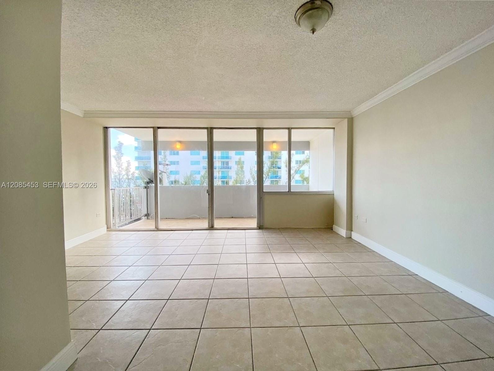 7545 E Treasure Drive 3I — photo 4