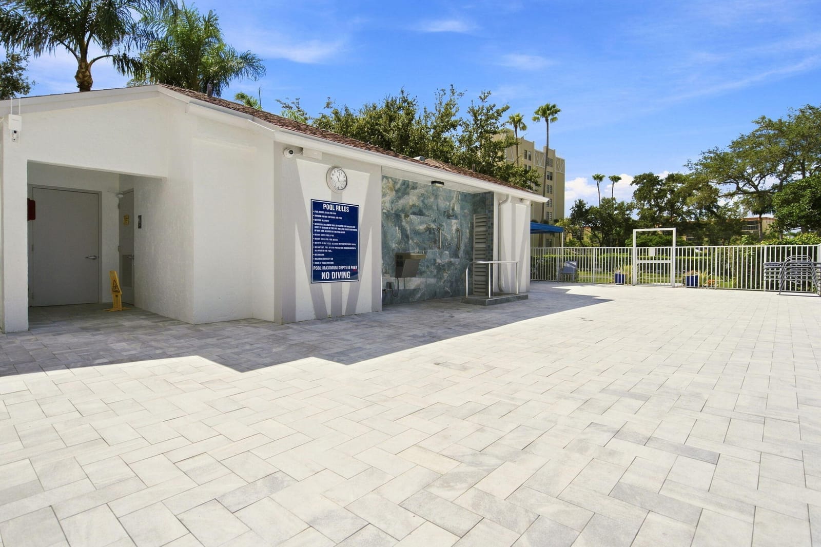 7290 Kinghurst Drive 403, Delray Beach, FL 33446 photo 26