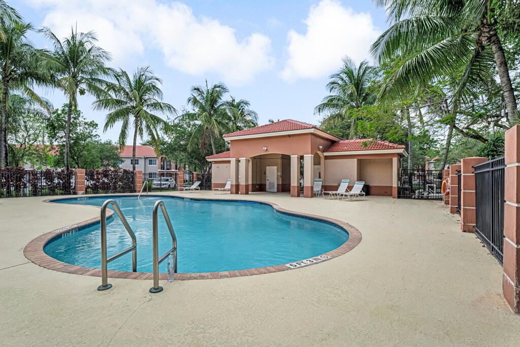 3810 N JOG Road 204, West Palm Beach, FL 33411 photo 23