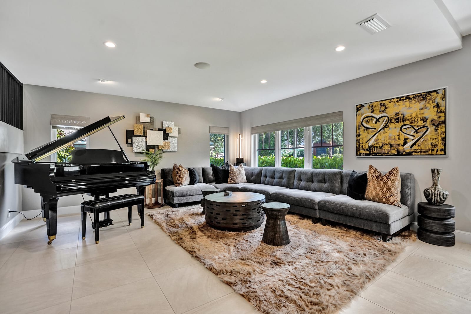 738 MIDDLE RIVER Drive, Fort Lauderdale, FL 33304 photo 9