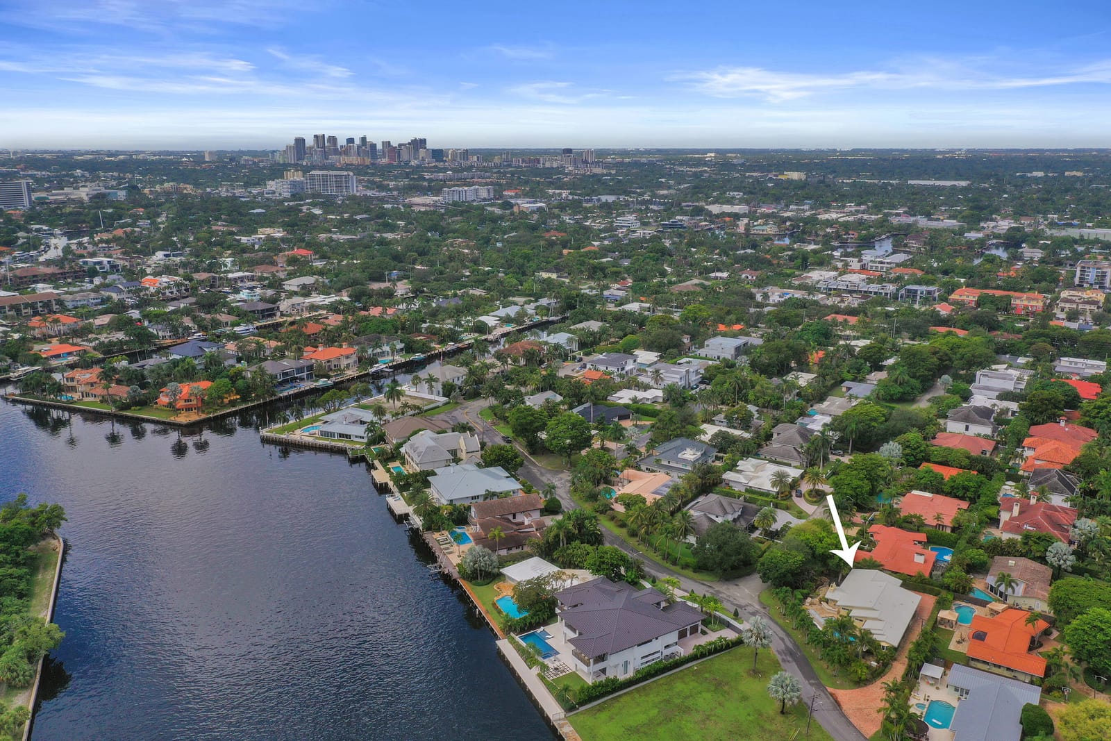 2001 Intracoastal Drive — photo 2