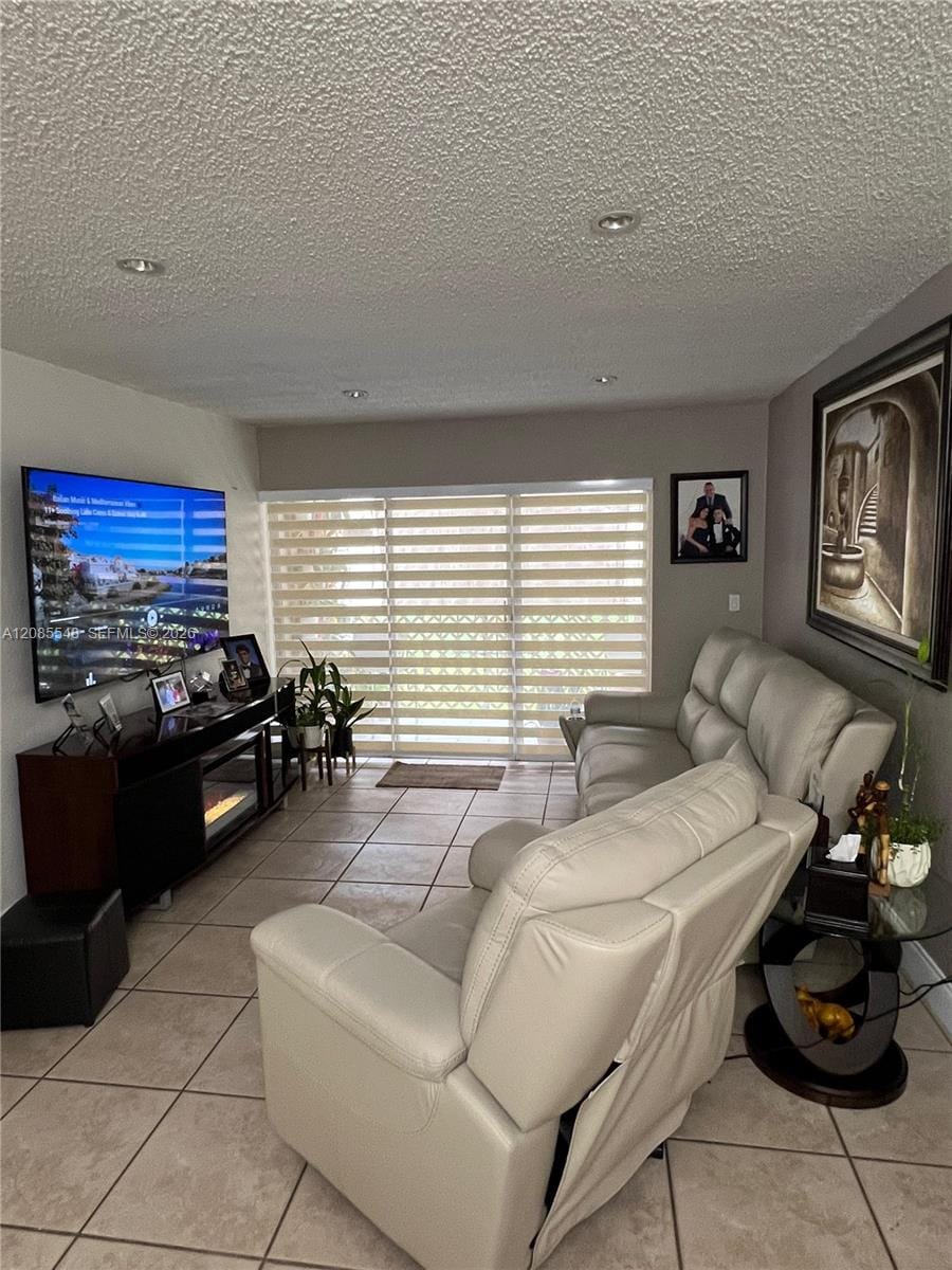 1900 W 68th Street F104 — photo 1