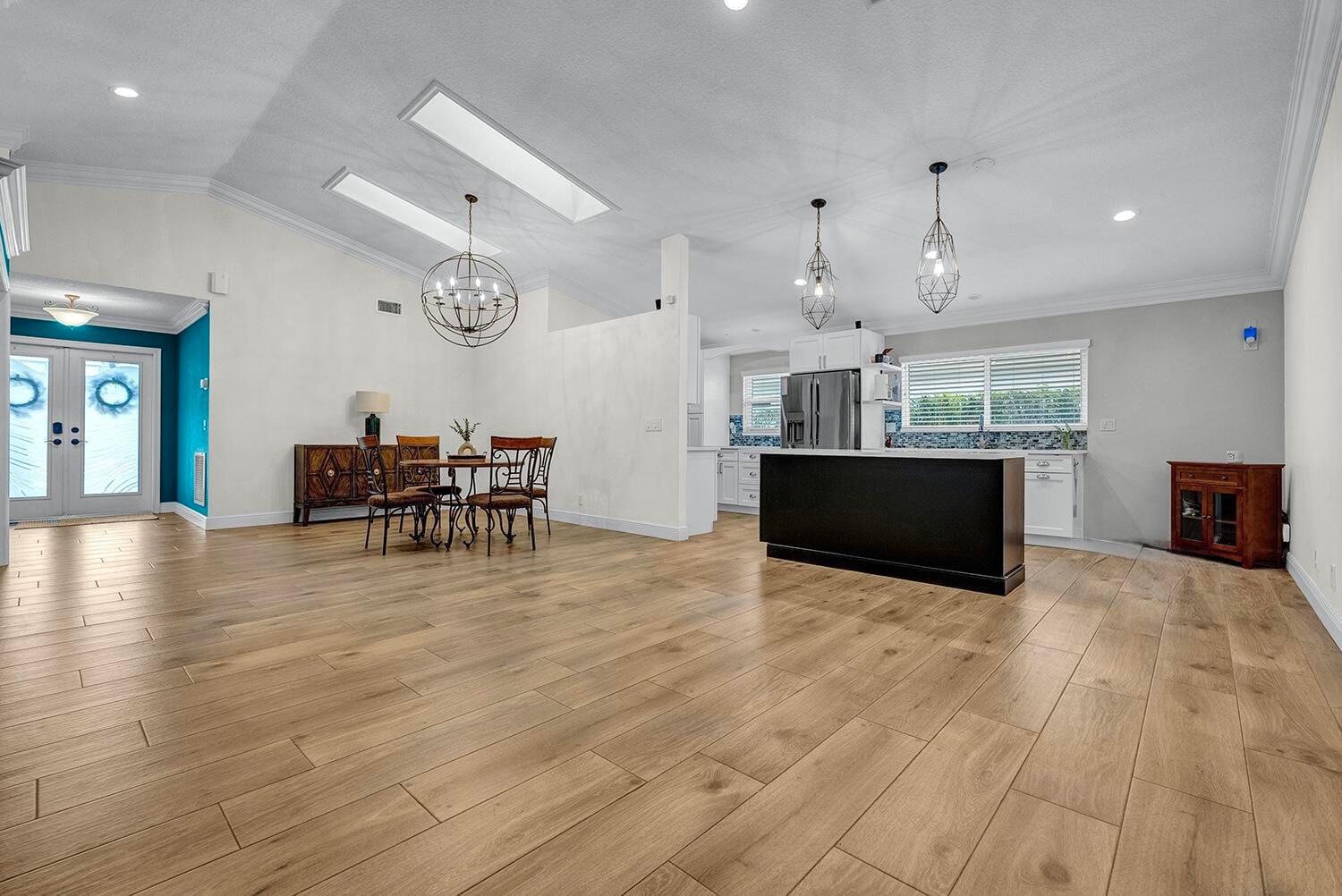 6243 Windlass Circle — photo 4