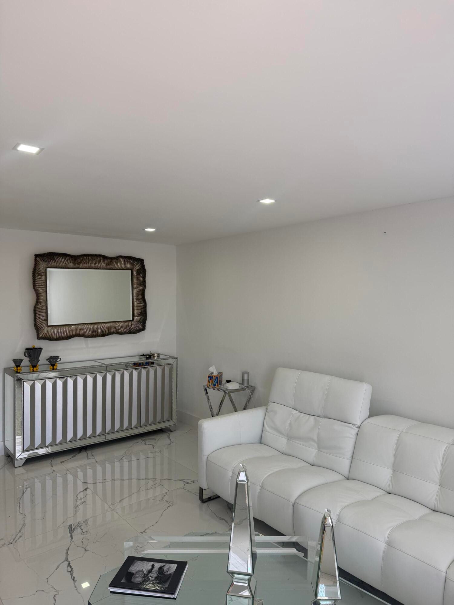 4017 Newcastle A — photo 2
