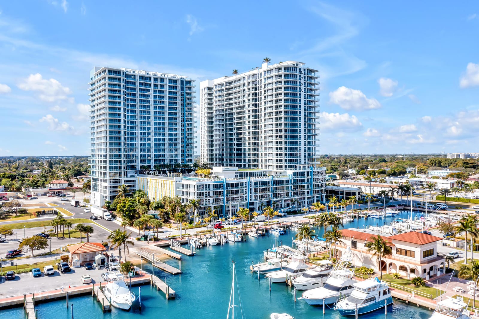 220 Lake Shore Drive 502