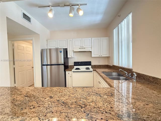 6796 W Sample Road 6796, Coral Springs, FL 33067
