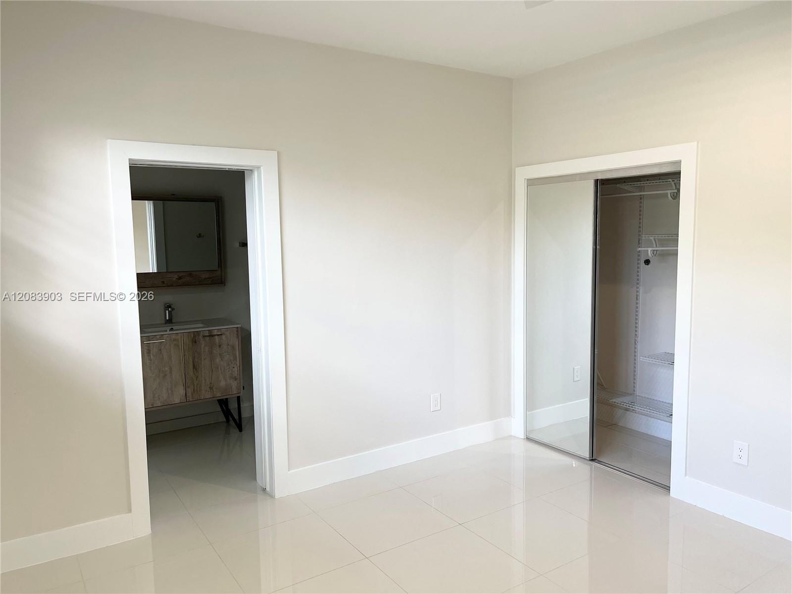 4555 N Jefferson Avenue, Miami Beach, FL 33140 photo 27
