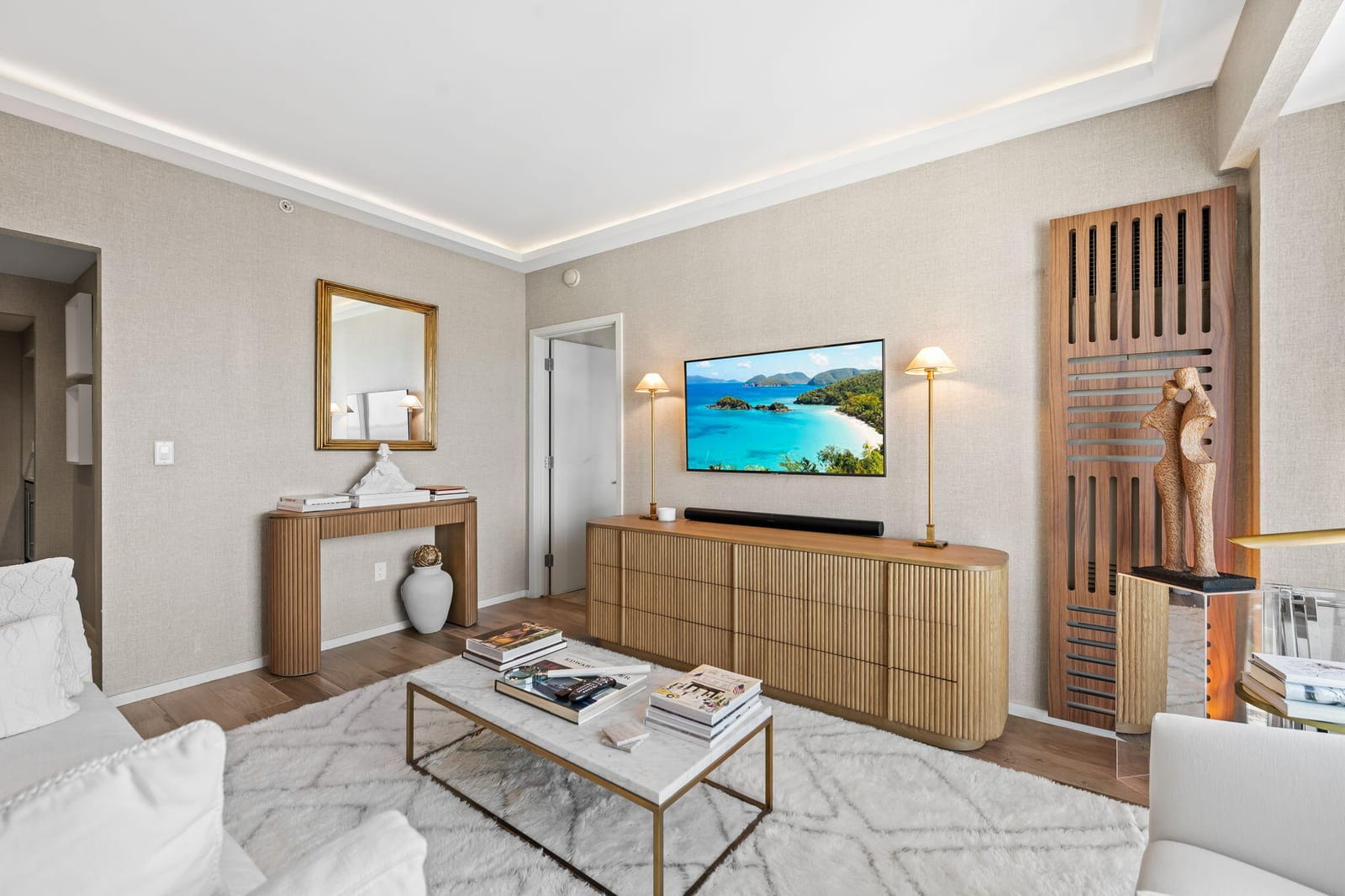 551 N FORT LAUDERDALE BEACH Boulevard R1801 — photo 3