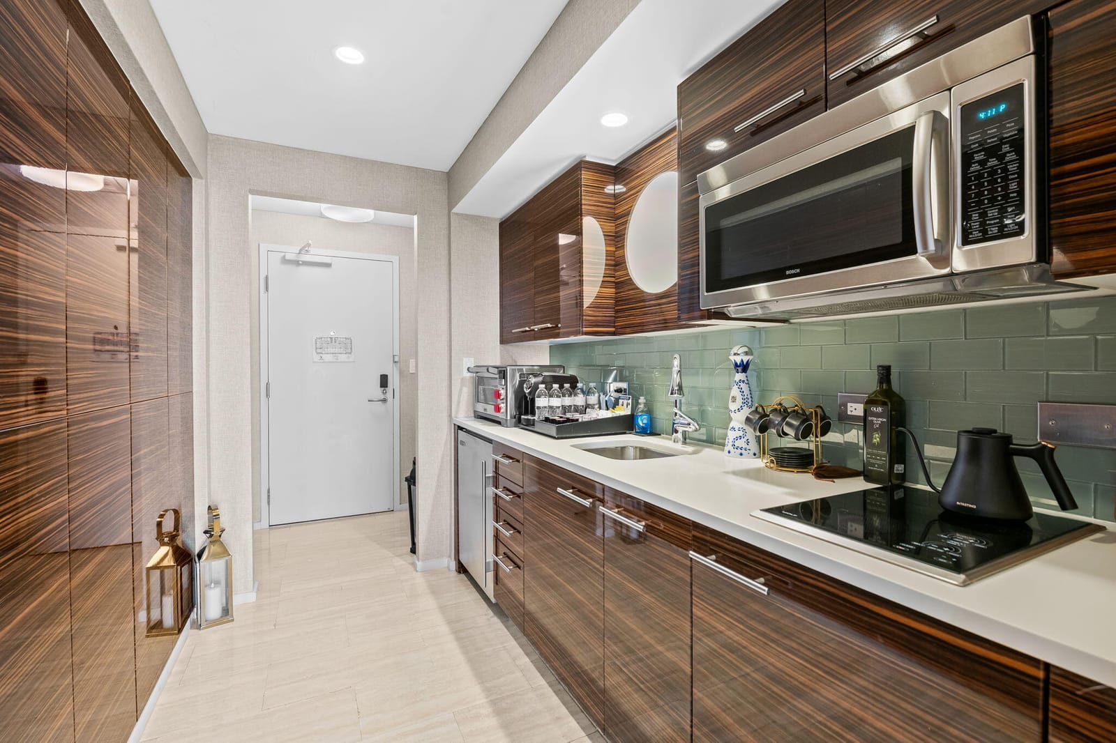 551 N FORT LAUDERDALE BEACH Boulevard R1801 — photo 10