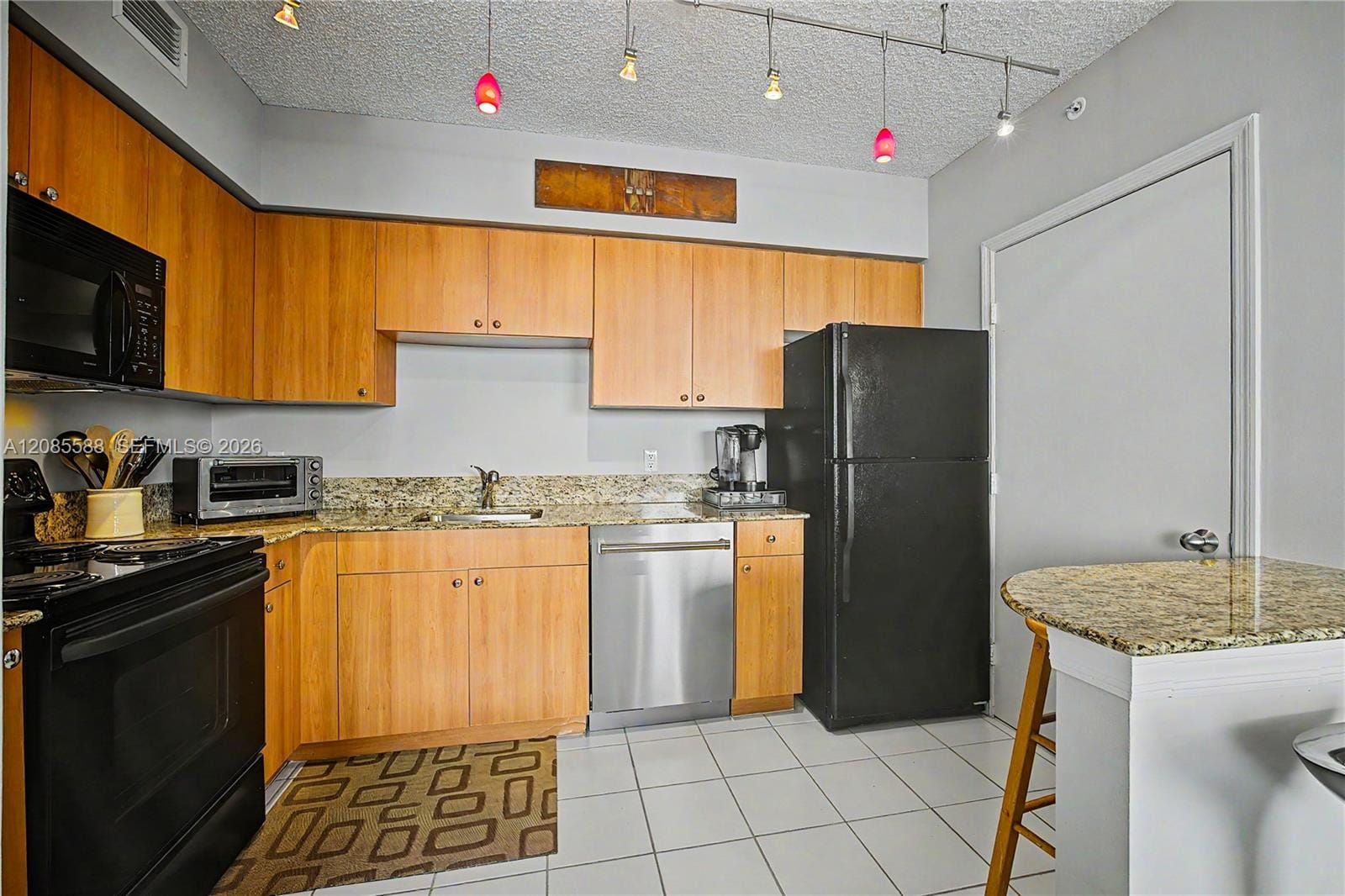 1330 West Avenue 2412 — photo 7