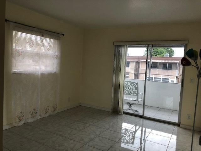 368 Brittany Avenue — photo 4