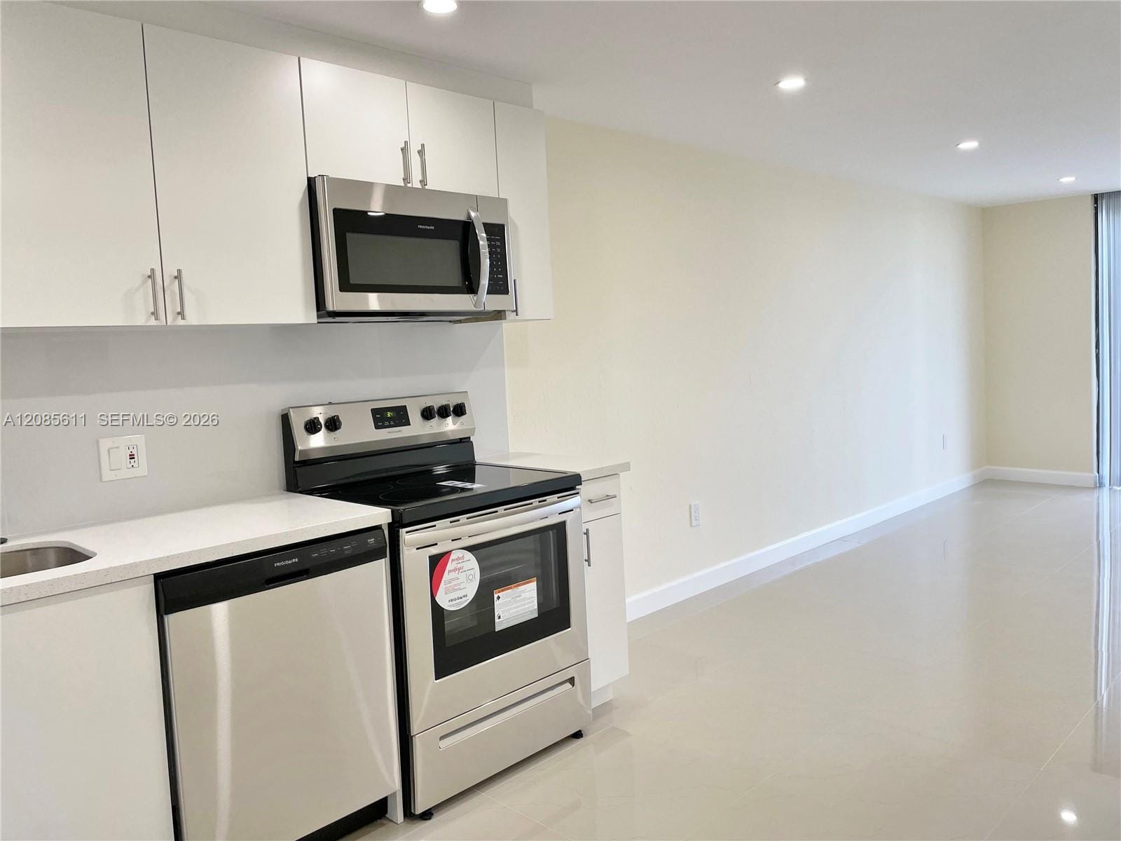 16851 NE 23rd Avenue A411 — photo 4