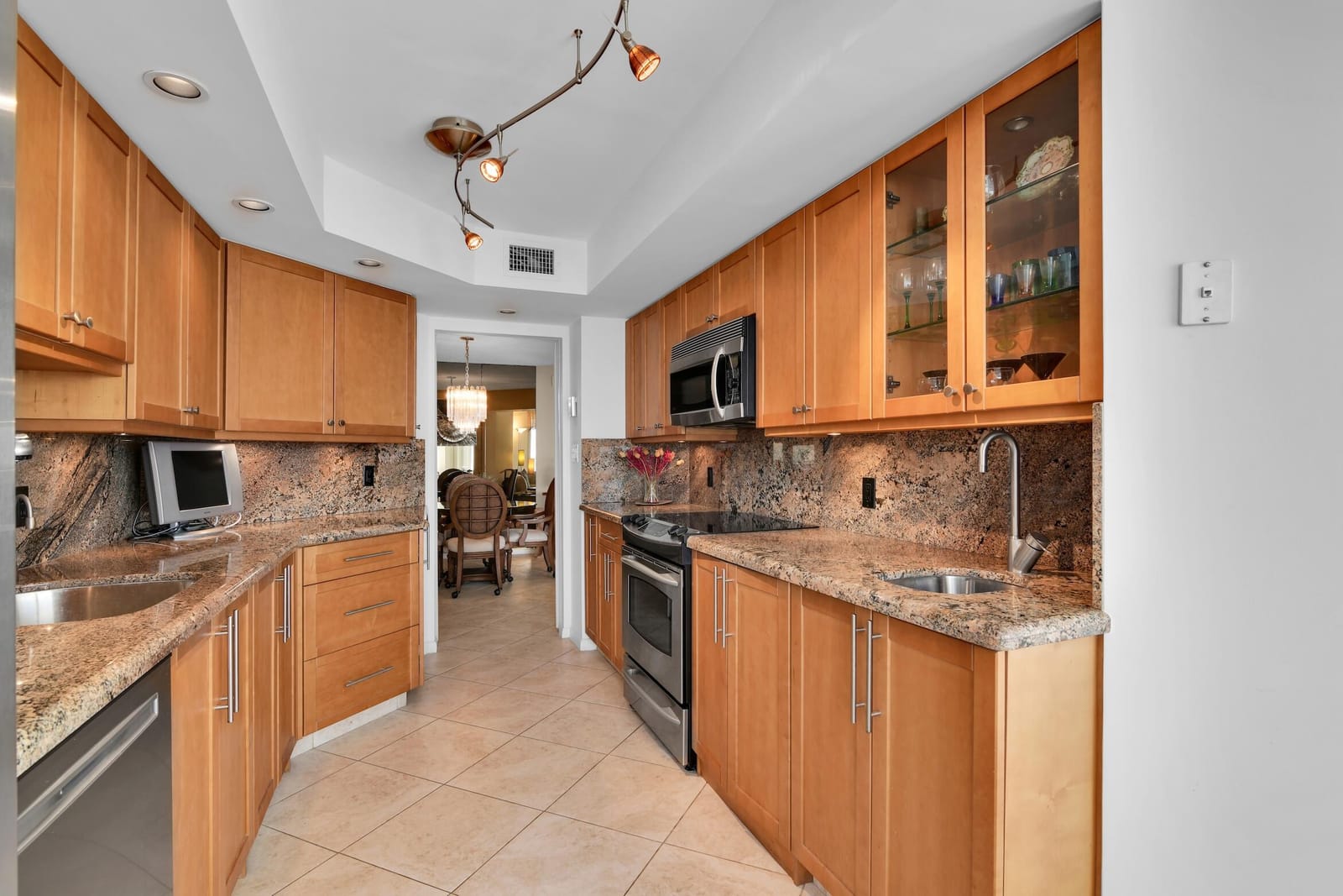 500 S Ocean Boulevard 706 — photo 11