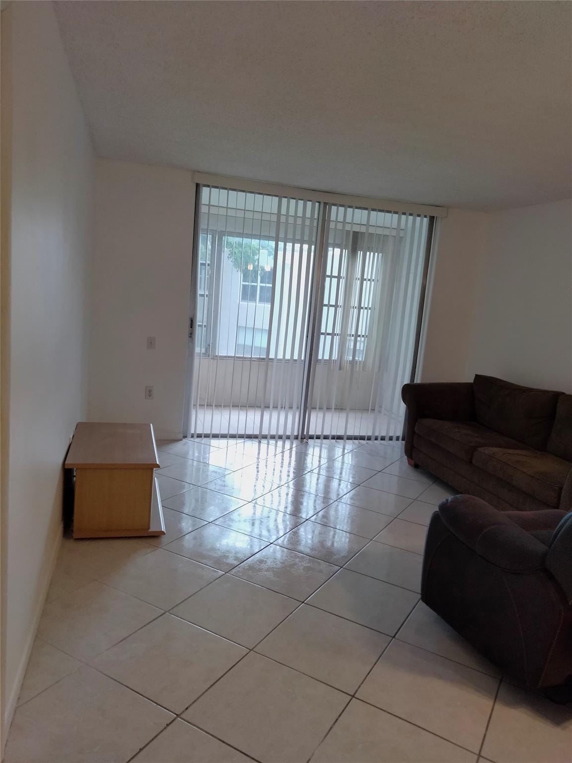 9351 LIME BAY Boulevard 302 — photo 2