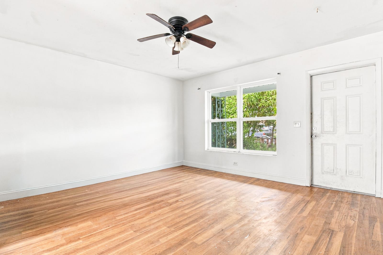 724 S D Street — photo 4