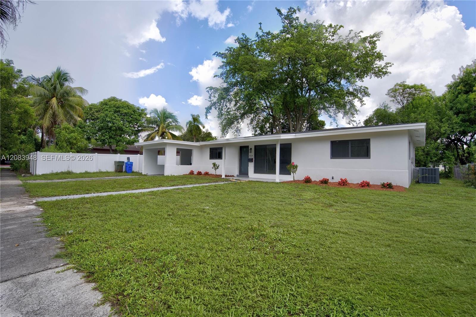 810 Wyoming Avenue, Fort Lauderdale, FL 33312 photo 4