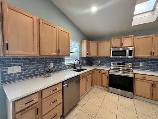 1573 SW Dycus Avenue — photo 8