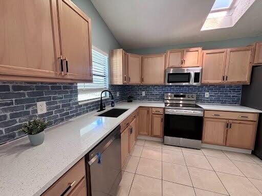 1573 SW Dycus Avenue — photo 9