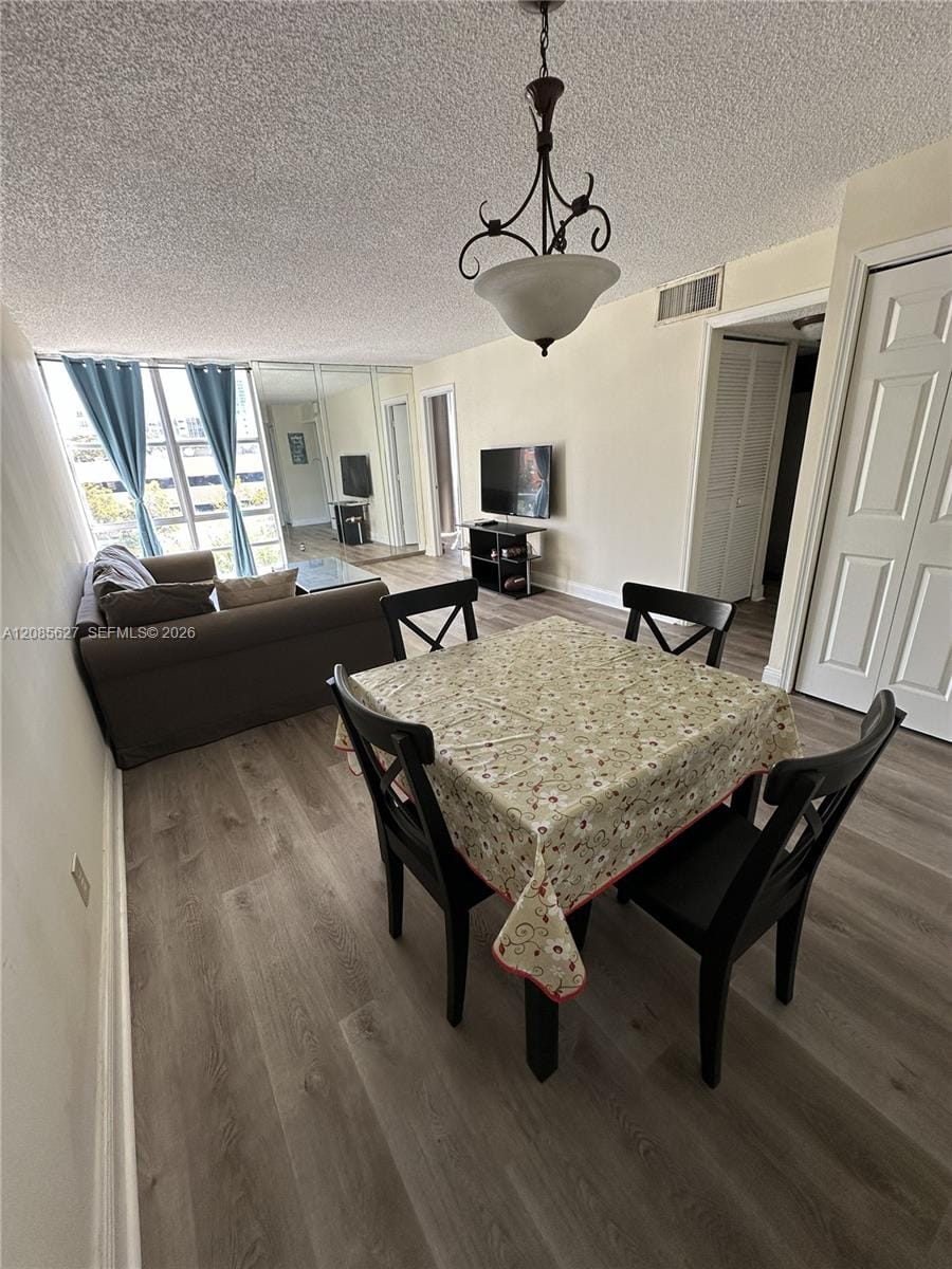 210 172nd Street 426, Sunny Isles Beach, FL 33160 photo 2