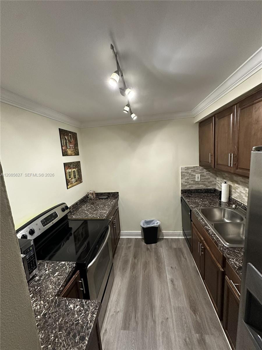 210 172nd Street 426, Sunny Isles Beach, FL 33160 photo 4