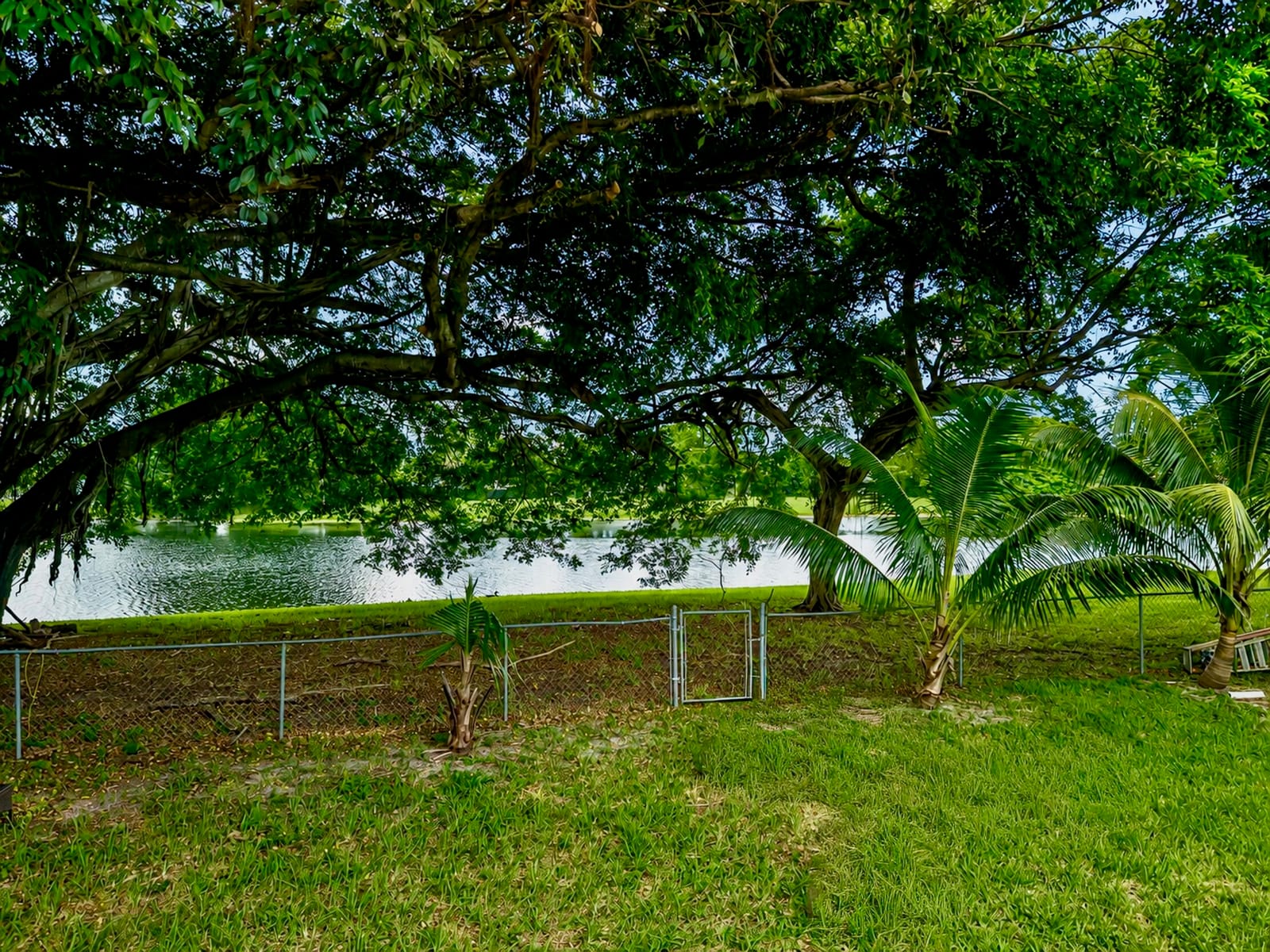 6807 NW 80TH Court, Tamarac, FL 33321 photo 18