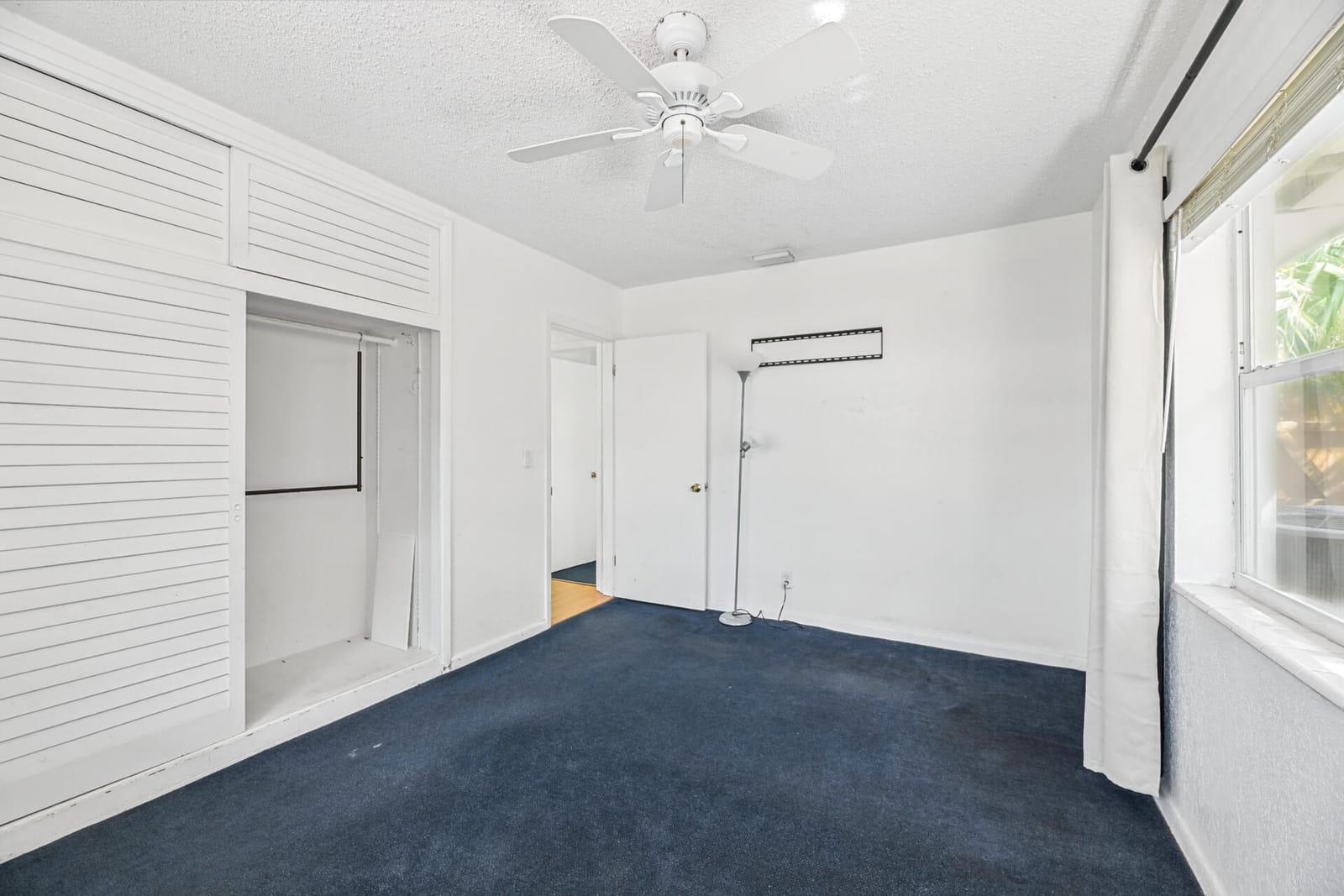 522 HERON Drive — photo 12