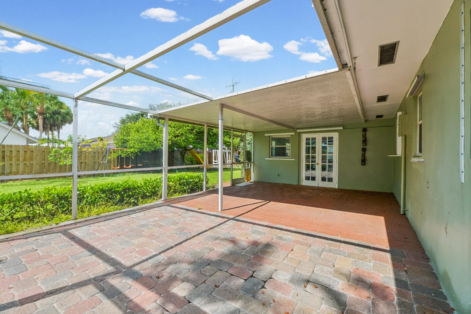 522 HERON Drive, Delray Beach, FL 33444 photo 18