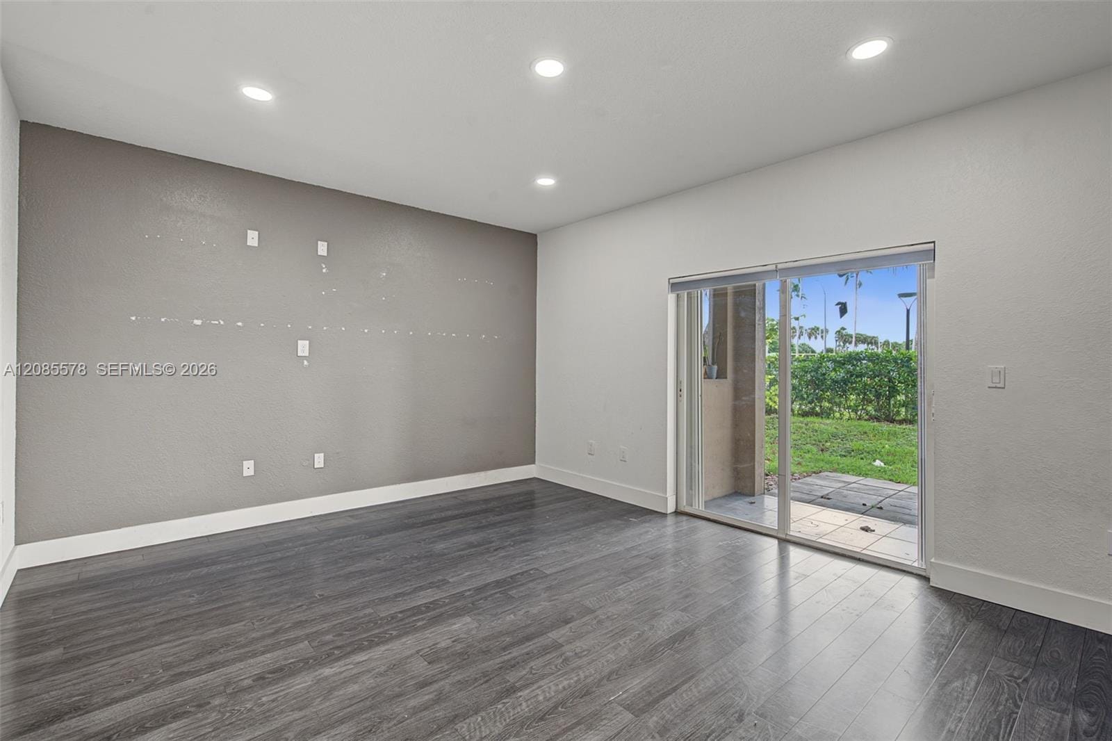 5779 NW 116th Avenue 104 — photo 12
