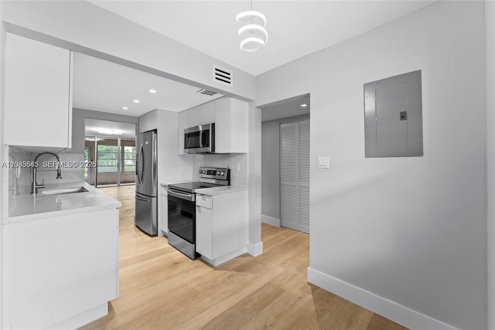 3141 NW 47th Terrace 121, Lauderdale Lakes, FL 33319 photo 8