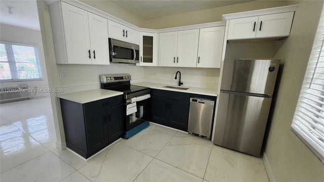 847 81st Street 6, Miami Beach, FL 33141