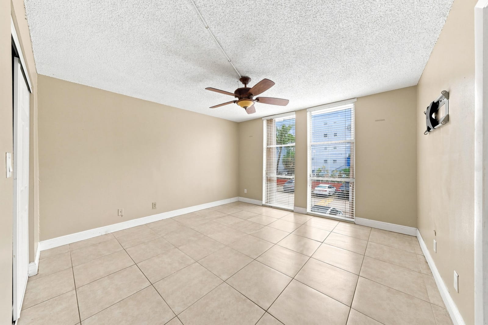 1750 W 46TH Street 242, Hialeah, FL 33012 photo 14