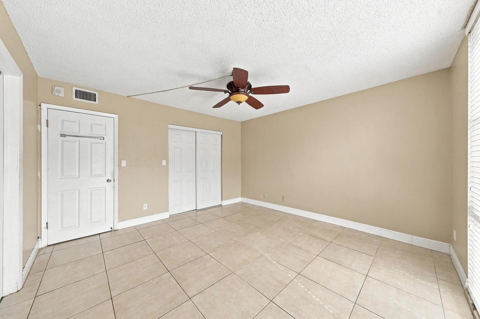 1750 W 46TH Street 242, Hialeah, FL 33012 photo 16