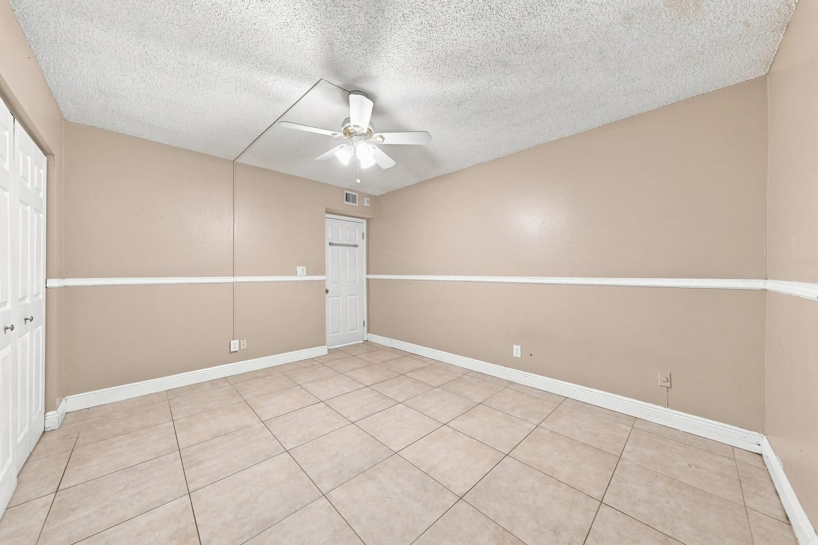 1750 W 46TH Street 242, Hialeah, FL 33012 photo 23