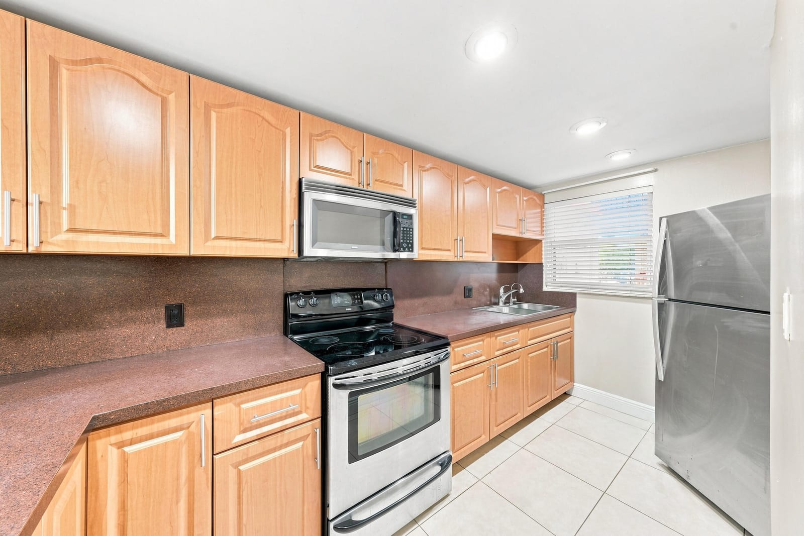 1750 W 46TH Street 242, Hialeah, FL 33012 photo 9